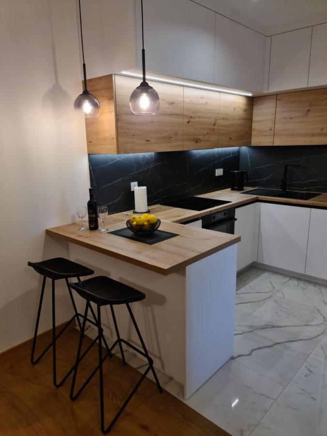 Aquamarine Apartment